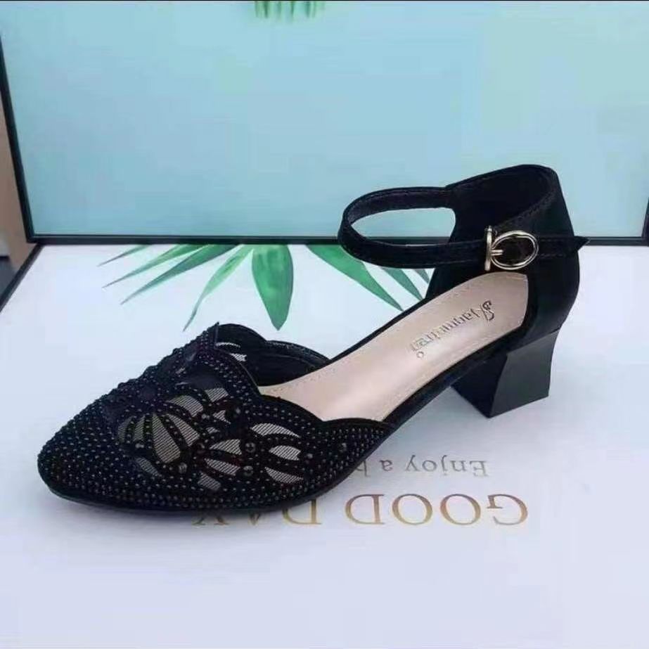 💞【35~40】Nové a elegantní sandály na nízkém podpatku pro