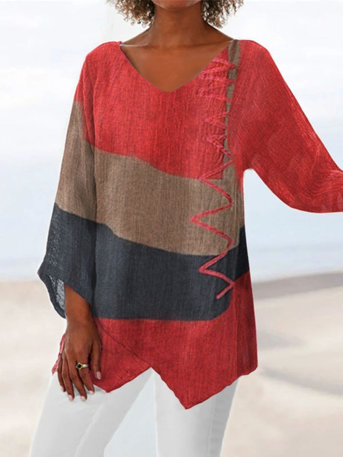⏳ Utolsó nap – 50% kedvezmény 😍【S~5XL】Női elegáns hétköznapi felső: V-nyakú, hosszú ujjú, művészi mintás nyomat