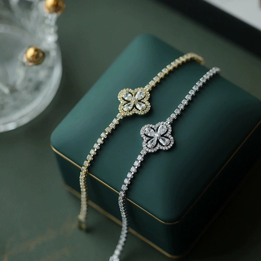 ✨Super lesklý dutý náramek se čtyřlístkem, luxusní a výjimečný náramek s celými diamanty