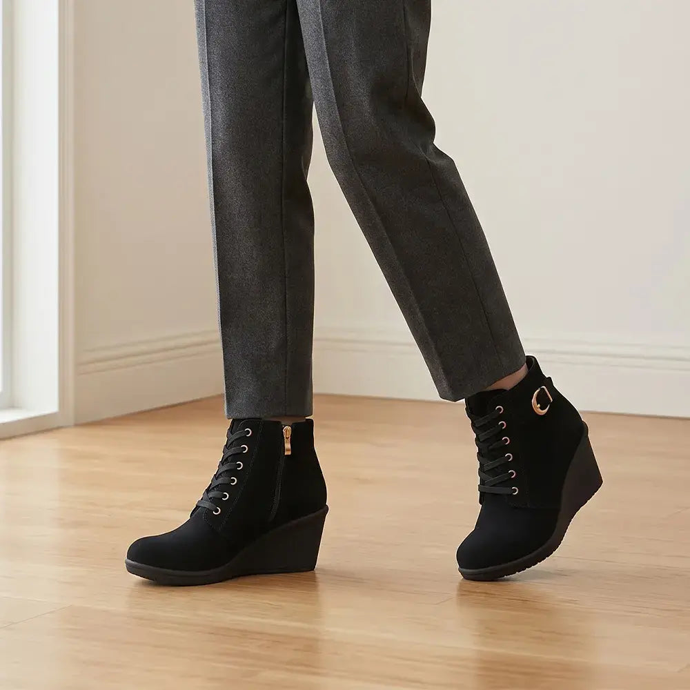 【35-42】👢 Dámské zimní kotníkové boty na klínku: stylová a stabilní volba do chladných dnů.