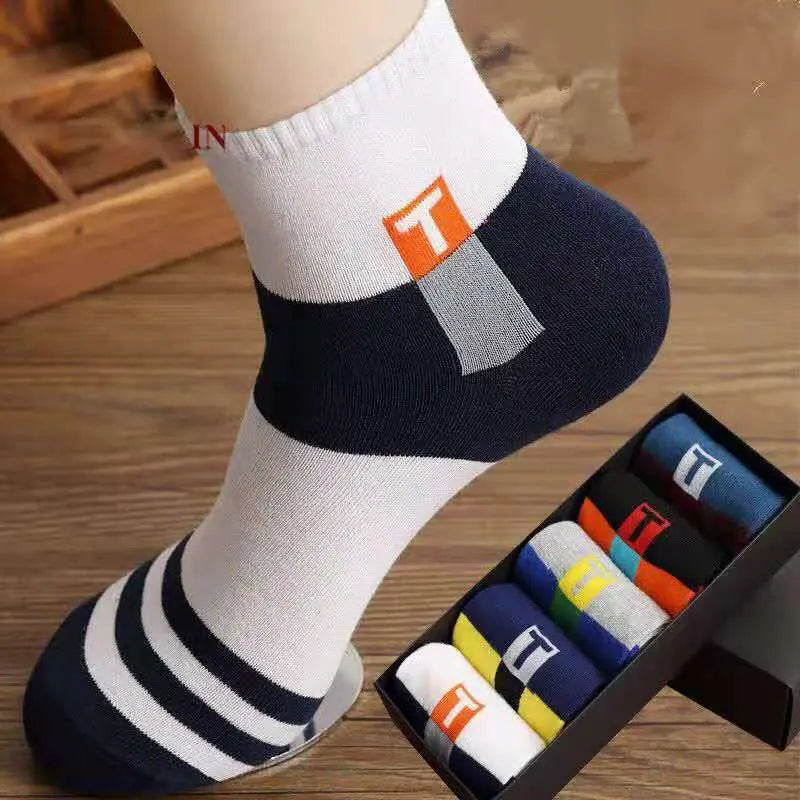 🧦Kupte 5 kusů a získejte 5 kusů zdarma【10 párů】Zářivé, odolné vůči zápachu a absorbující pot sportovní ponožky pro muže